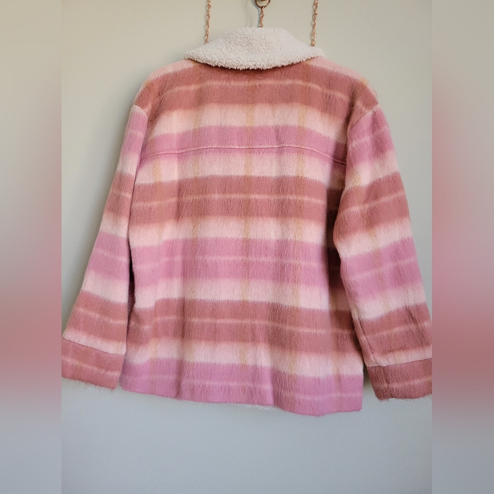 L Space plaid fuzzy jacket size xs - Picture 5 of 10